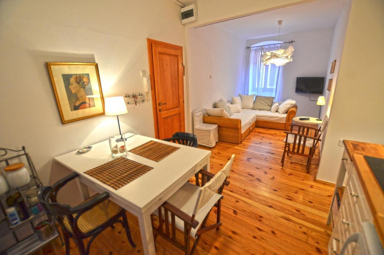 Leko Old Town Apartment Rovigno Esterno foto